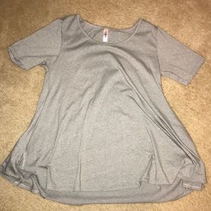Small LuLaRoe Classic T